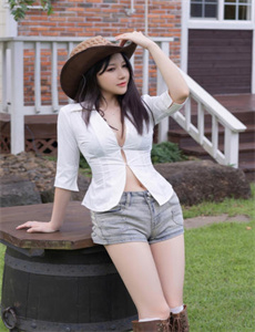 《亚洲 欧美 卡通 清纯 制服》