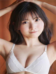 《波多野吉衣》
